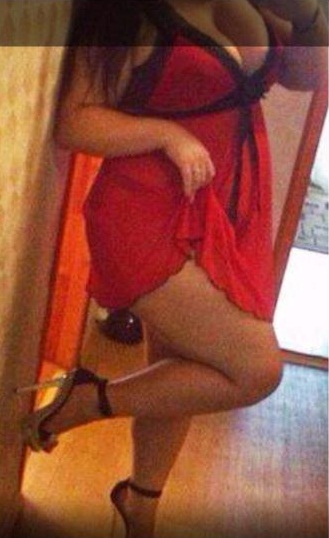 Gölbaşı Escort — Gölbaşı Mogan Kenarında Romantik Akşam Yemekleri ve Göl Manzaralı Sohbet