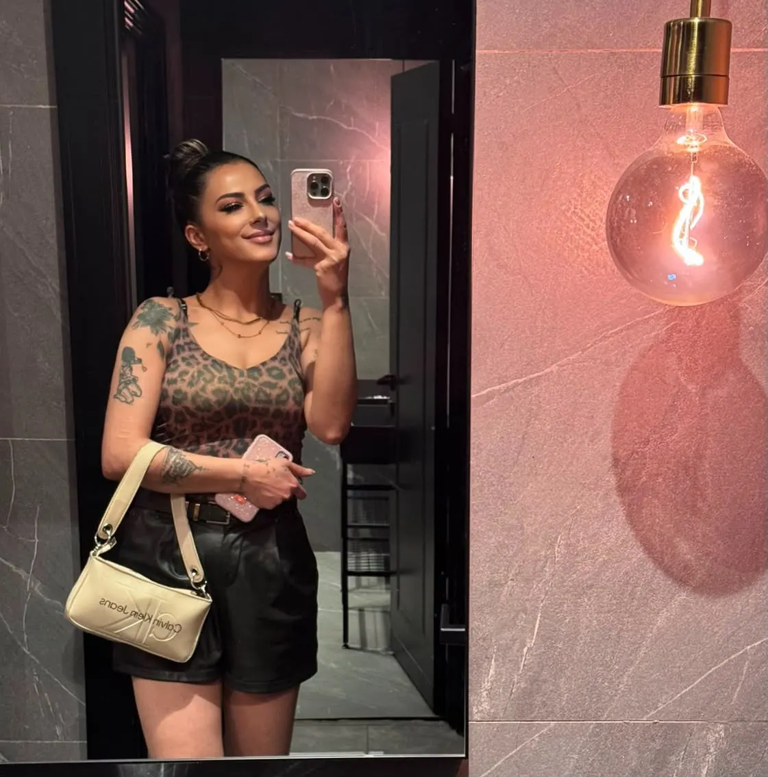 Tuğçe Çankaya Escort | Zarafet ve Şıklığın Buluşması